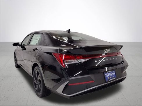 New 2026 Hyundai Elantra Sport image 10