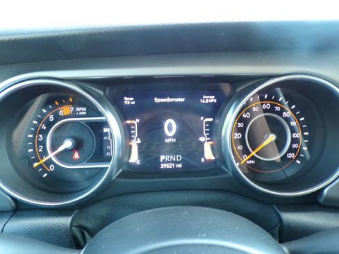 Used 2020 Jeep Wrangler Unlimited Sport S AWD/4WD image 22