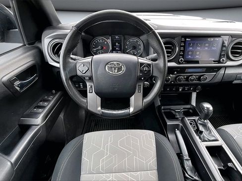 Used 2023 Toyota Tacoma TRD Sport image 8