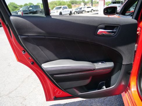 Used 2018 Dodge Charger SRT Hellcat RWD image 34