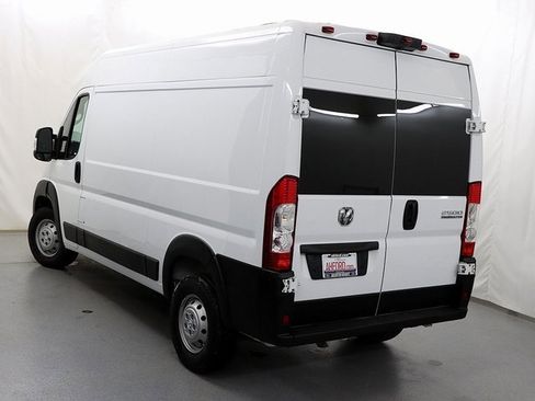 Used 2023 RAM ProMaster 2500 image 8