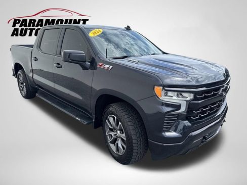 Used 2024 Chevrolet Silverado 1500 RST w/ Z71 Off-Road Package AWD/4WD image 3