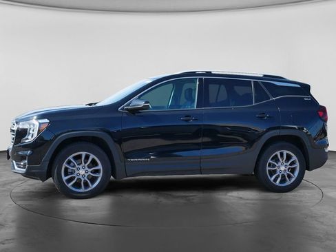 Used 2023 GMC Terrain SLT w/ Infotainment Package II AWD/4WD image 6