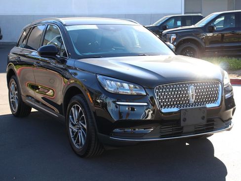 Certified 2022 Lincoln Corsair AWD w/ Equipment Group 101A image 8