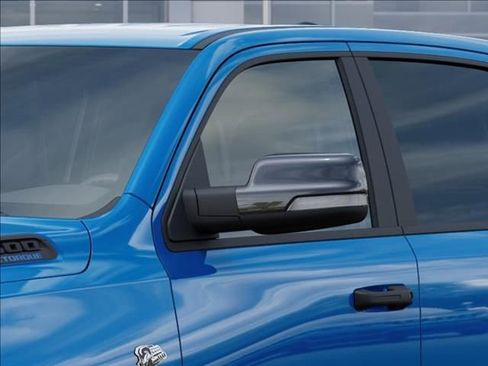 New 2026 RAM 1500 4x4 Crew Cab image 12