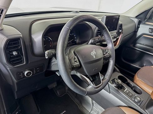 Used 2023 Ford Bronco Sport Badlands w/ Premium Package image 9