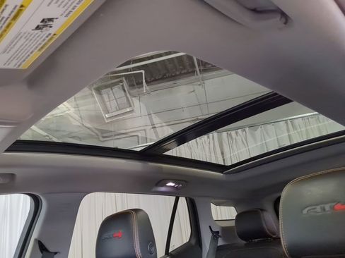 Used 2022 GMC Terrain AT4 w/ Infotainment Package II image 23