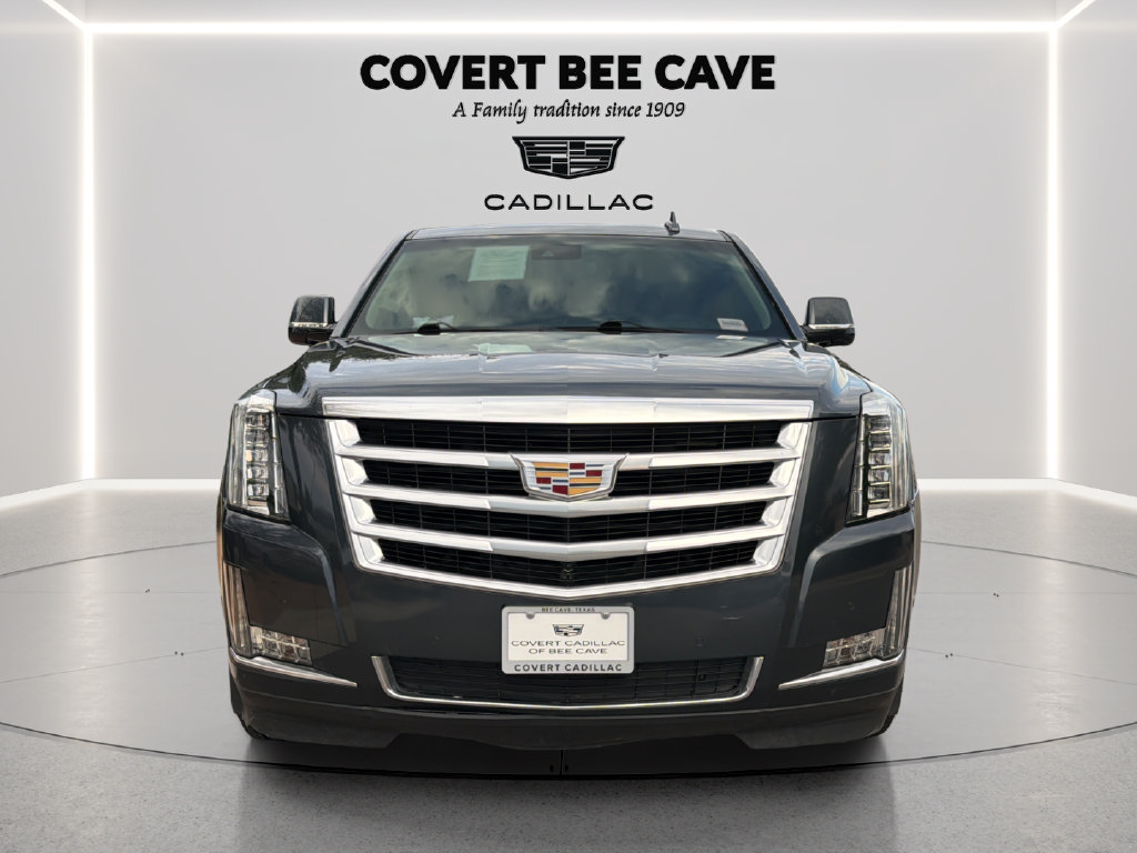 Used 2019 Cadillac Escalade Luxury RWD image 2