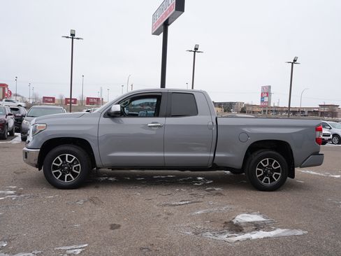 Used 2018 Toyota Tundra Limited w/ Limited Premium Package image 6