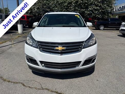 Used 2016 Chevrolet Traverse LT FWD image 8