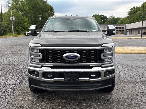 Used 2024 Ford F350 Lariat w/ Lariat Ultimate Package AWD/4WD image 2