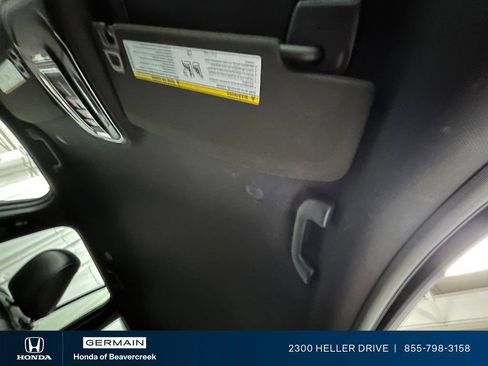 Used 2023 Jeep Grand Cherokee Altitude AWD/4WD image 27