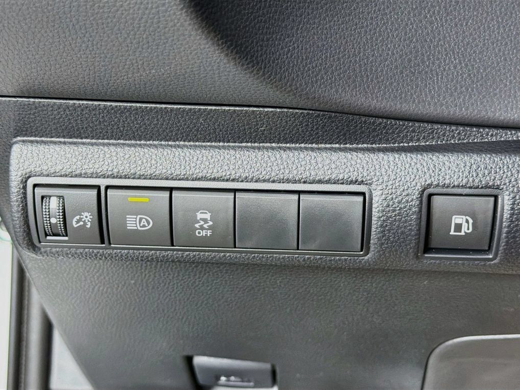 New 2026 Toyota Corolla SE w/ SE Premium Package FWD image 14