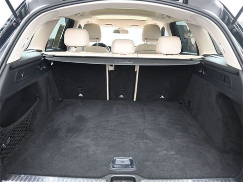 Used 2018 Mercedes-Benz GLC 300 image 29