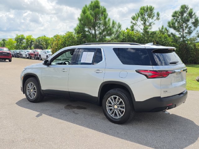 Certified 2022 Chevrolet Traverse LT FWD image 3