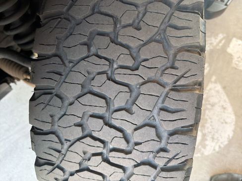 Used 2018 Toyota 4Runner SR5 Premium image 10