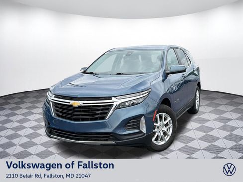 Used 2024 Chevrolet Equinox LT FWD image 1