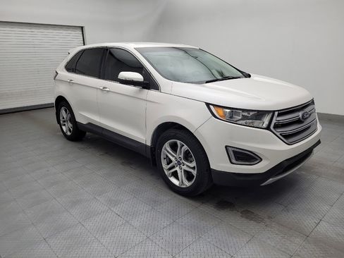 Used 2015 Ford Edge Titanium w/ Technology Package FWD image 11