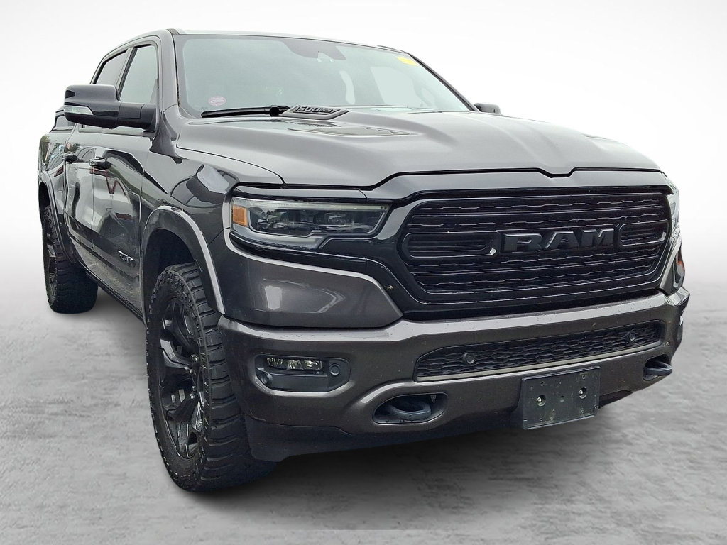 Used 2022 RAM 1500 Limited w/ Night Edition AWD/4WD image 3