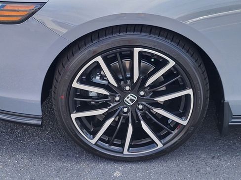 New 2025 Honda Accord Touring image 7
