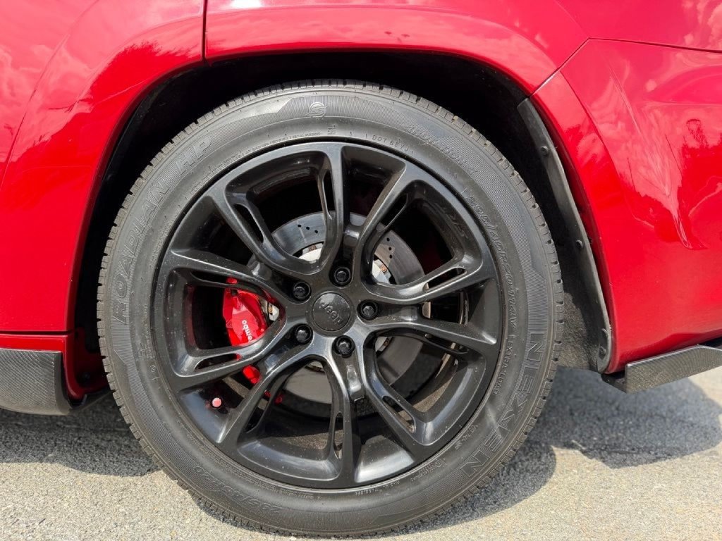 Used 2014 Jeep Grand Cherokee SRT AWD/4WD image 40