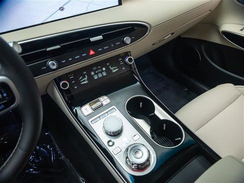 New 2026 Genesis GV70 2.5T image 23