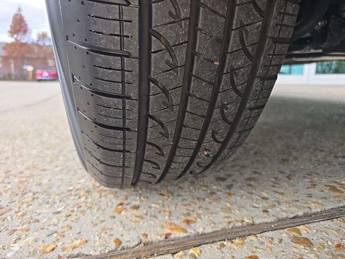 Certified 2025 Subaru Outback Premium image 40