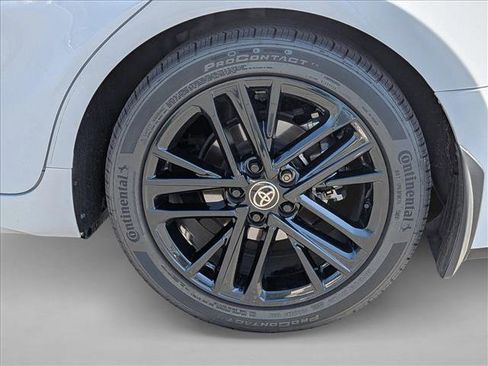 Used 2025 Toyota Camry SE image 22