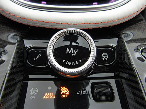 Used 2023 Aston Martin DBX 707 AWD/4WD image 30