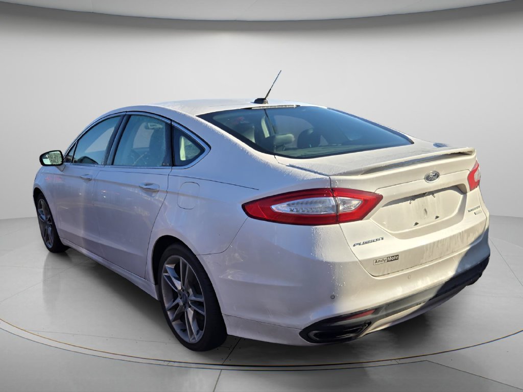 Used 2016 Ford Fusion Titanium FWD image 3