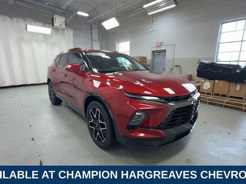 Certified 2023 Chevrolet Blazer RS w/ Driver Confidence II Package AWD/4WD image 7