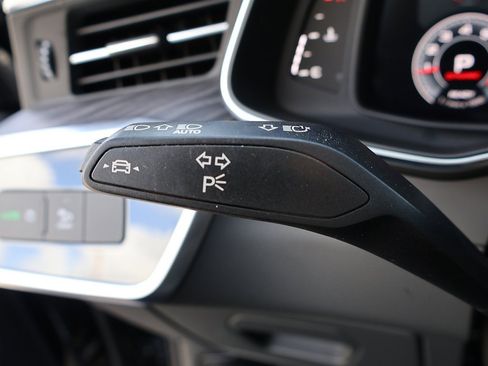 Used 2024 Audi A6 Premium Plus image 47