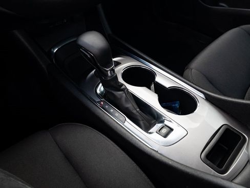 Used 2023 Chevrolet Malibu LT image 17