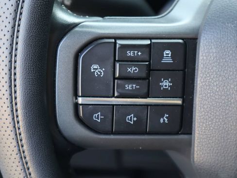 Used 2021 Ford F150 Lariat AWD/4WD image 12
