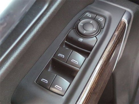 Used 2020 GMC Sierra 1500 Elevation w/ Elevation Value Package image 22