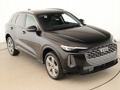 New 2025 Audi Q5 2.0T Premium Plus image 30