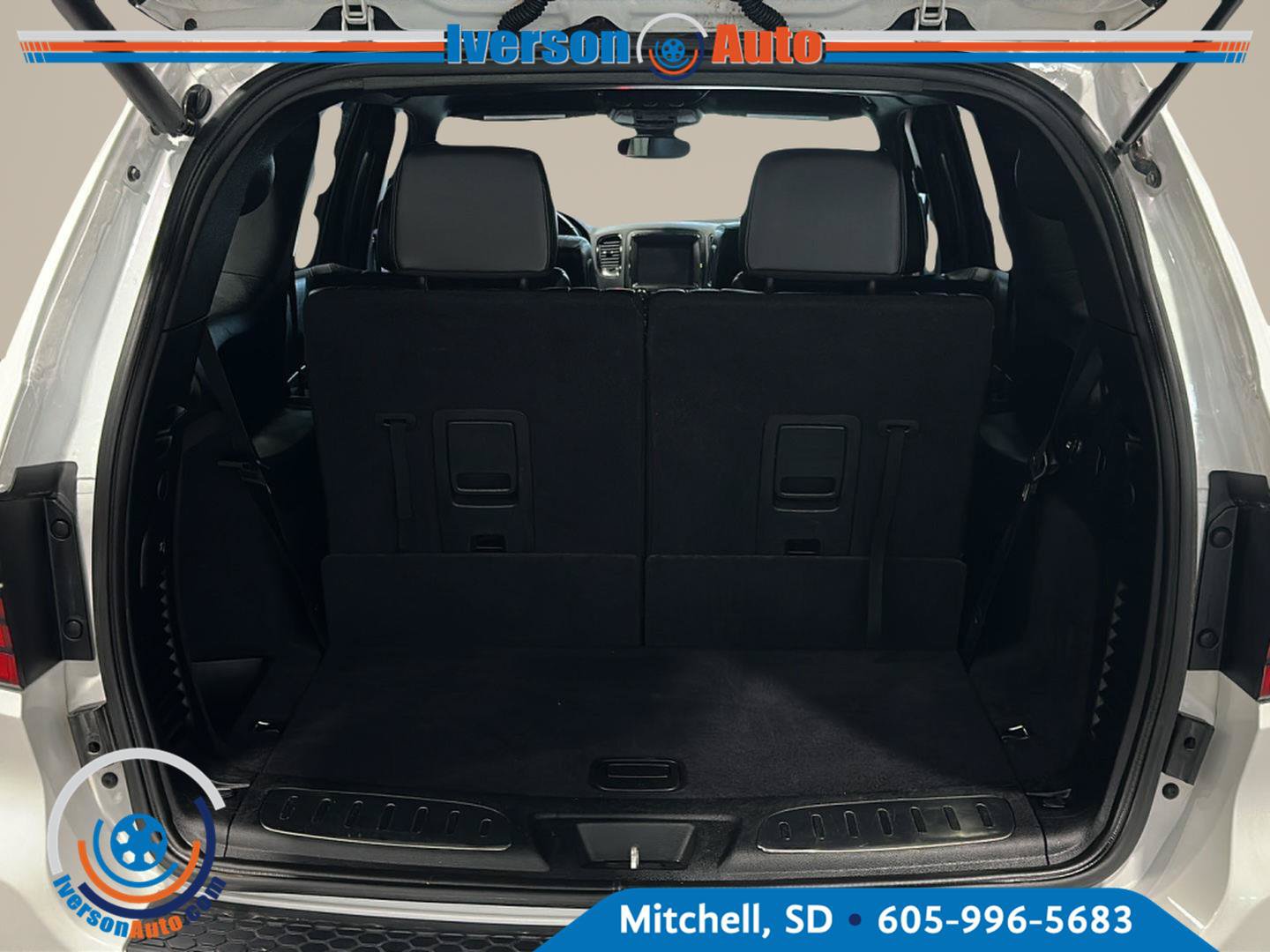 Used 2018 Dodge Durango R/T w/ Blacktop Package AWD/4WD image 30