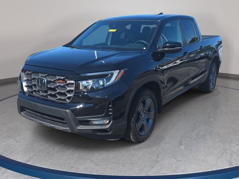 Used 2024 Honda Ridgeline TrailSport image 1