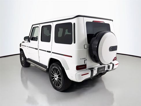 Used 2019 Mercedes-Benz G 550 image 3