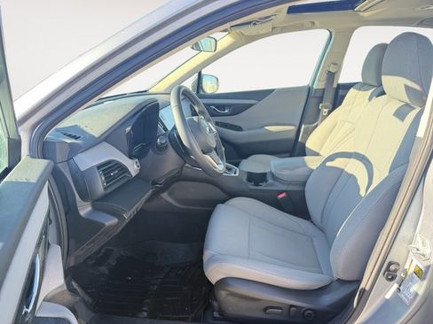 Used 2023 Subaru Legacy Premium image 11