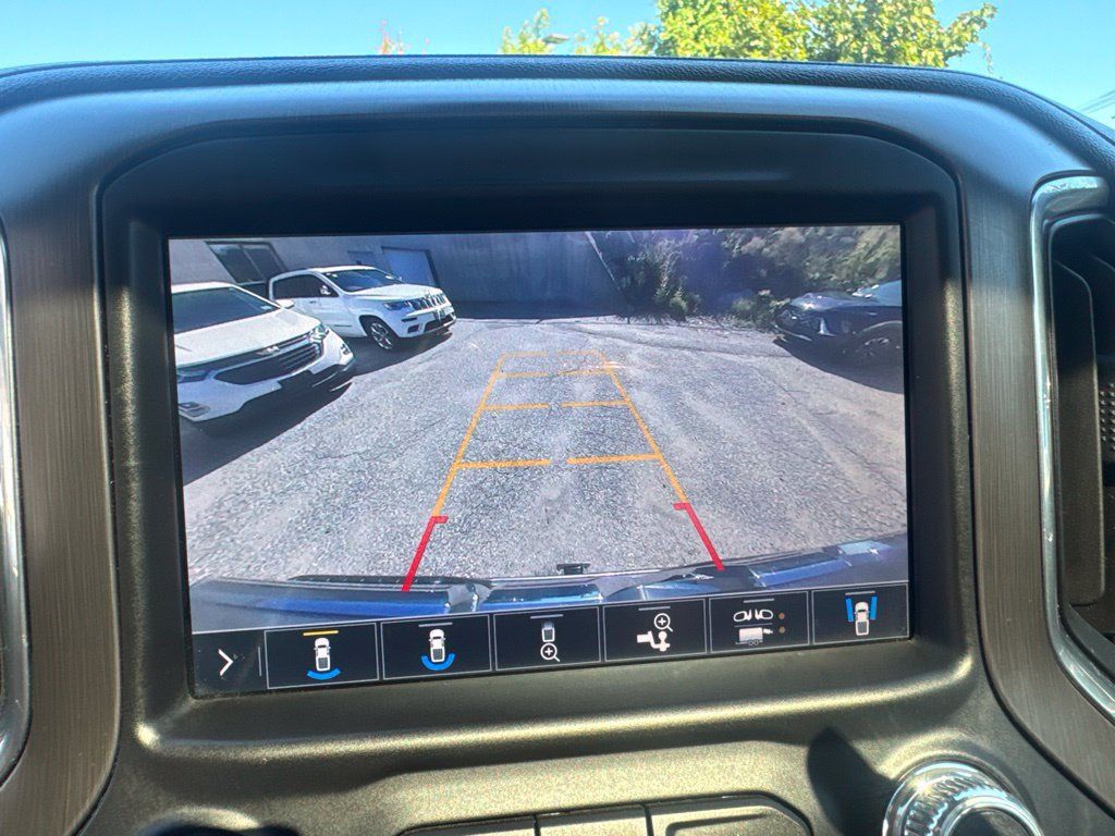 Used 2019 GMC Sierra 1500 AT4 w/ Off Road Performance Package AWD/4WD image 30