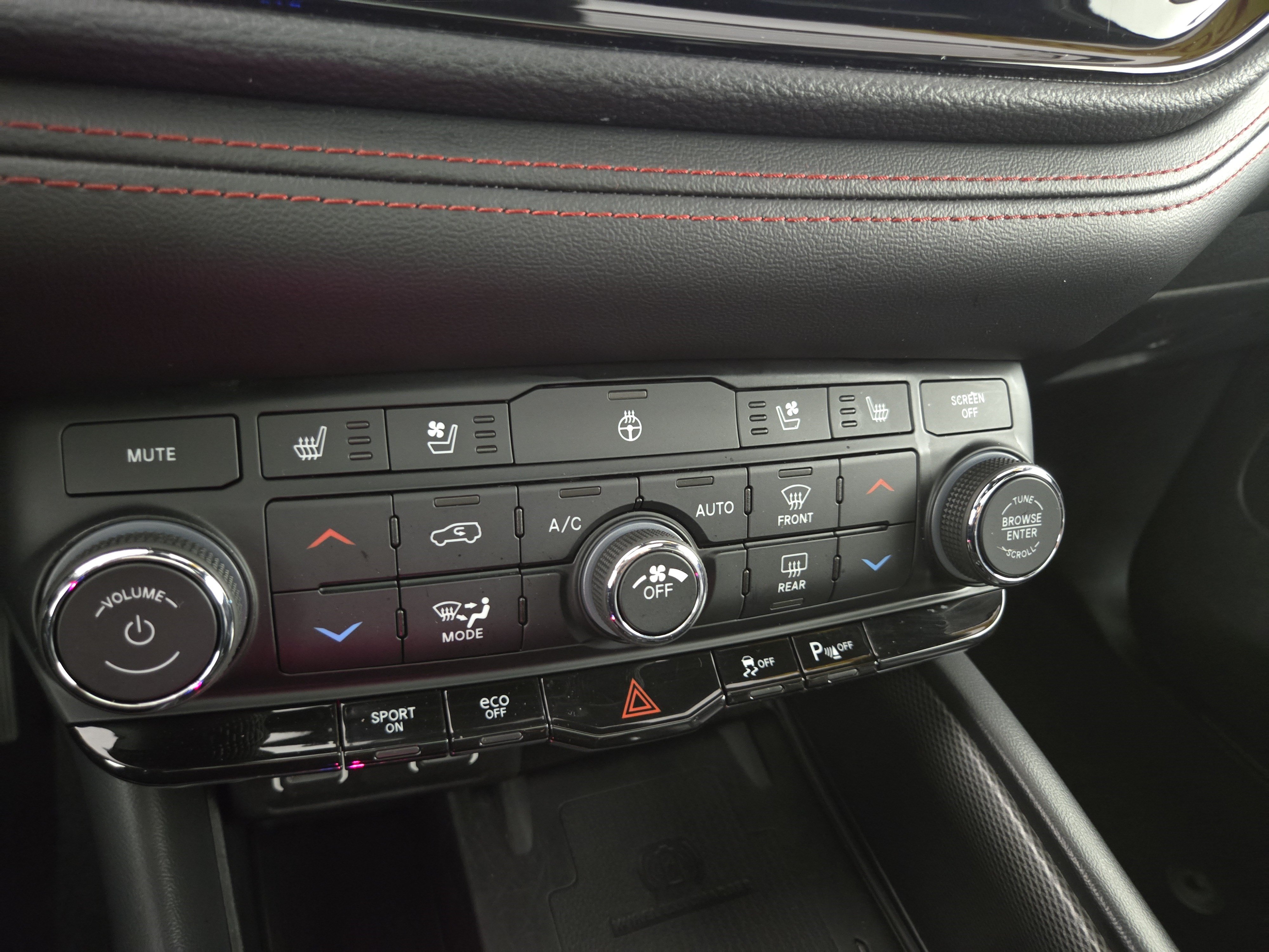 Used 2023 Dodge Durango R/T AWD/4WD image 27