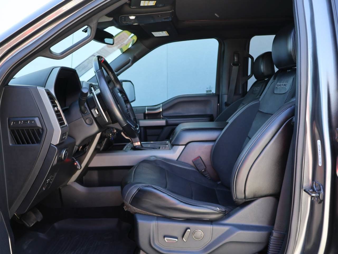 Used 2020 Ford F150 Raptor w/ Equipment Group 802A Luxury AWD/4WD image 8