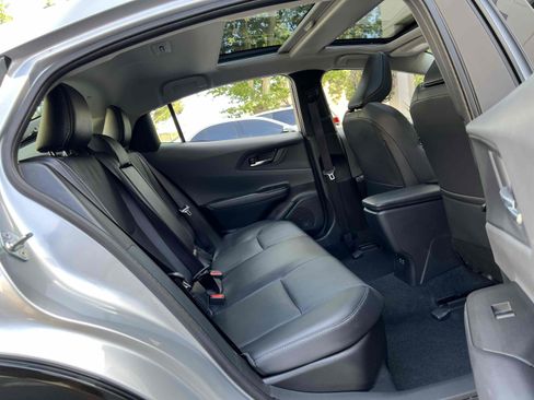 Used 2024 Toyota Prius XLE image 5