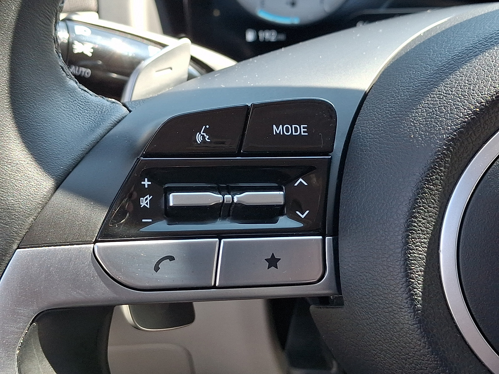 Certified 2024 Hyundai Tucson Limited AWD/4WD image 22