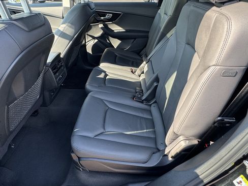 Used 2024 Audi Q7 2.0T Premium Plus image 6