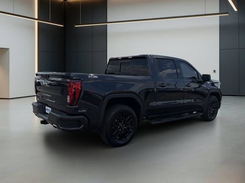 Certified 2022 GMC Sierra 1500 Elevation w/ Elevation Premium Package AWD/4WD image 7