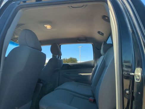 Used 2013 Toyota Tacoma PreRunner w/ Convenience Pkg image 12