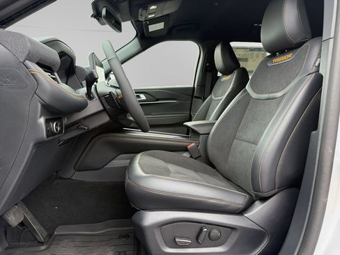 New 2026 Ford Explorer Tremor w/ Tremor Convenience Package AWD/4WD image 9