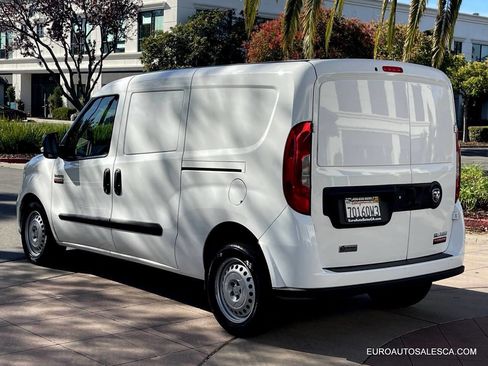 Used 2022 RAM ProMaster City Tradesman image 4